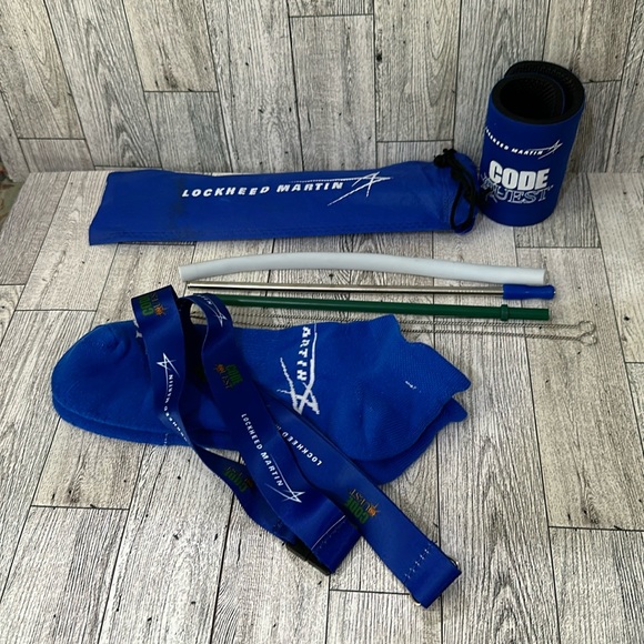 Lockheed Martin set of straws socks and drink sleeve new - Picture 1 of 4